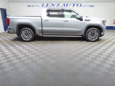 Used 2026 GMC Sierra 1500 Denali Ultimate image 2