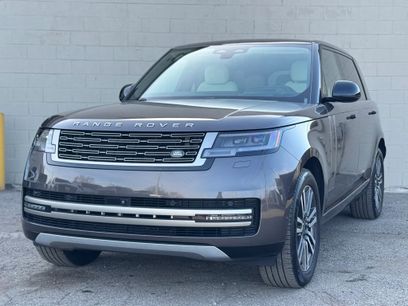 Used 2025 Land Rover Range Rover Long Wheelbase SE