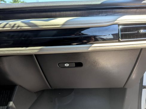 Used 2020 Lincoln Aviator Reserve w/ Equipment Group 202A image 38