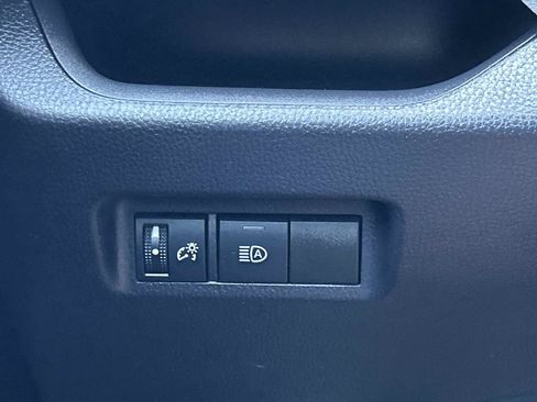 Used 2021 Toyota RAV4 XLE FWD image 26