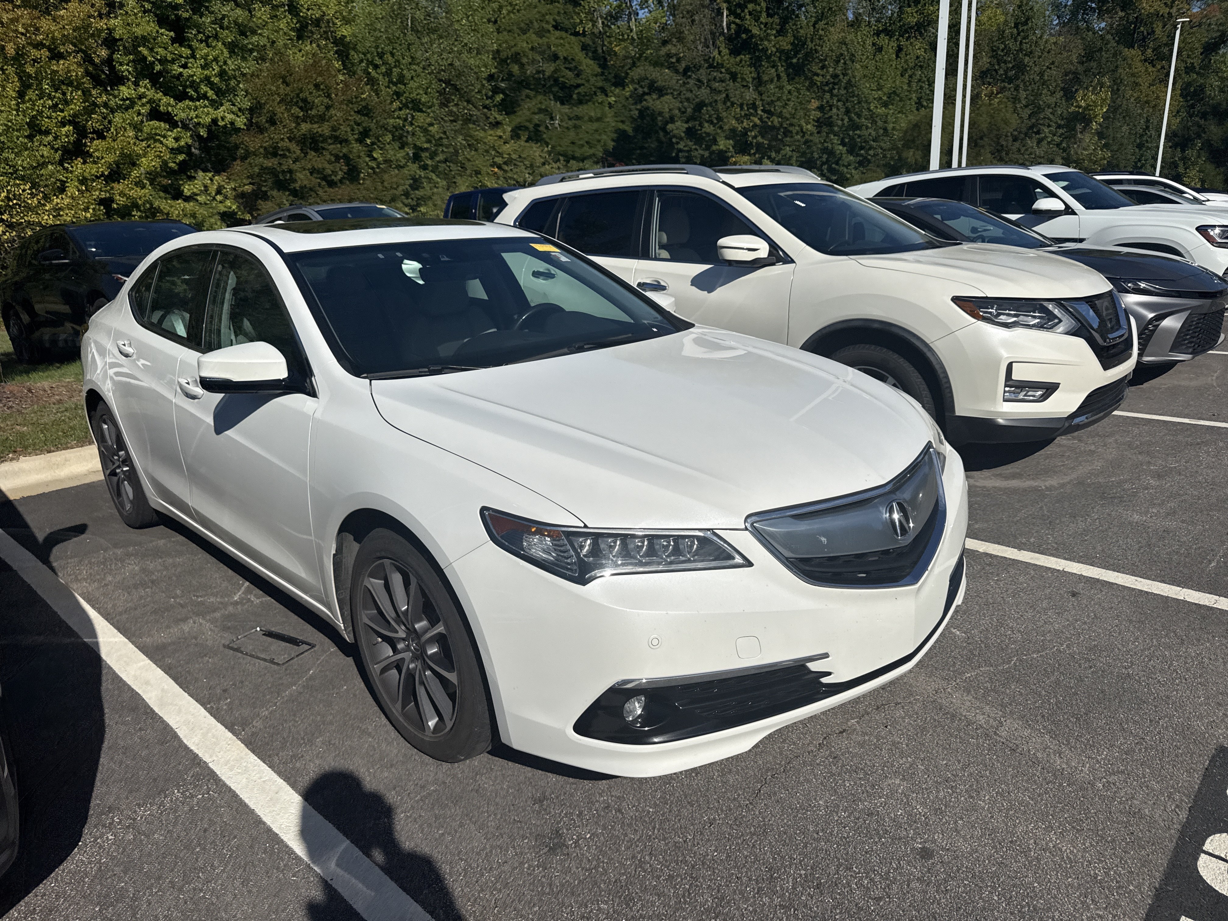 Used 2015 Acura TLX w/ Advance Package AWD/4WD image 40