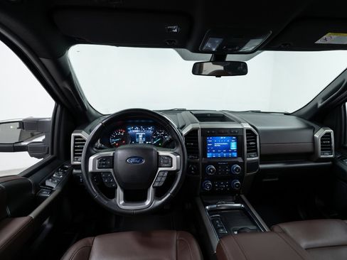Used 2021 Ford F250 Platinum AWD/4WD image 7
