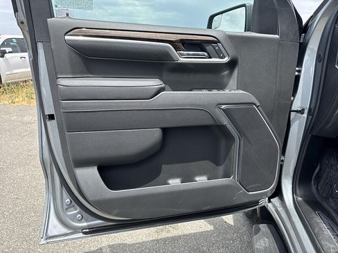 New 2026 GMC Sierra 1500 Elevation w/ LPO, Elevation Black Package RWD image 19