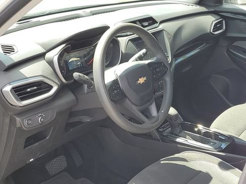 Certified 2023 Chevrolet TrailBlazer LS FWD image 6