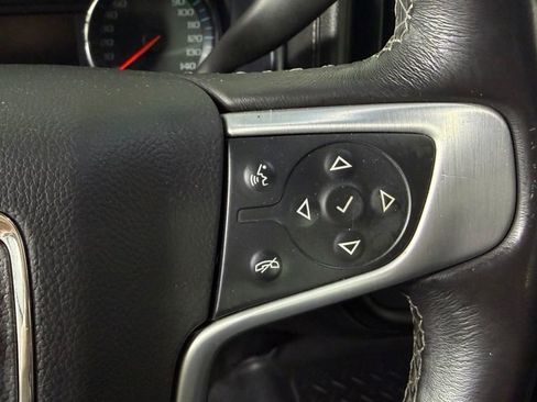 Used 2018 GMC Sierra 1500 SLE w/ SLE Value Package AWD/4WD image 18