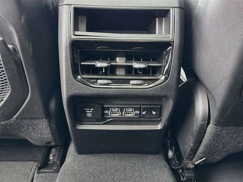 Used 2023 Jeep Grand Cherokee 4WD 4xe image 25