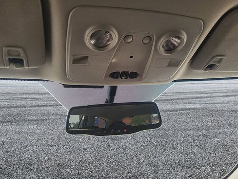 Used 2009 Buick Enclave CXL w/ Driver Confidence Package image 19