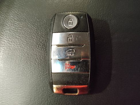 Used 2020 Kia Sorento EX FWD image 32