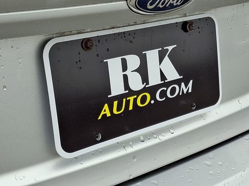 Used 2012 Ford Fiesta SE image 31