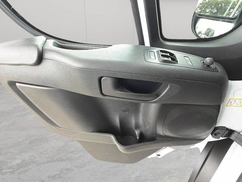 Used 2026 RAM ProMaster 2500 w/ Convenience Group FWD image 26