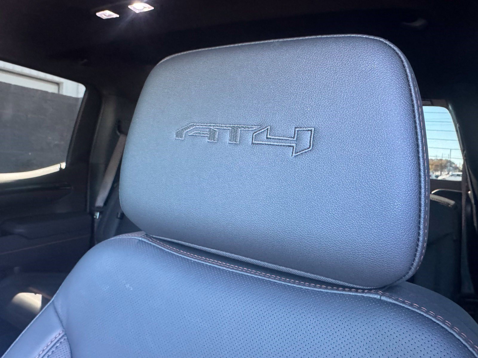 Certified 2026 GMC Sierra 1500 AT4 w/ AT4 Premium Package AWD/4WD image 31