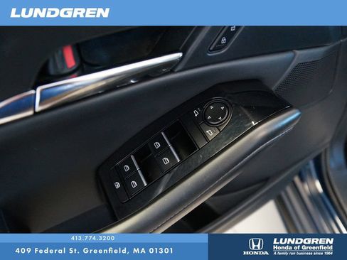Used 2025 MAZDA CX-30 AWD 2.5 S w/ Preferred Package image 16