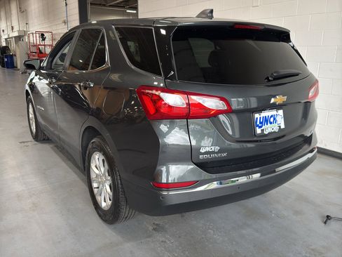 Used 2021 Chevrolet Equinox LT FWD image 3