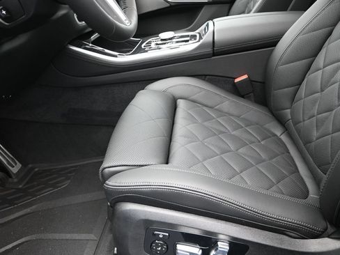 New 2026 BMW X5 sDrive40i w/ M Sport Package RWD image 13