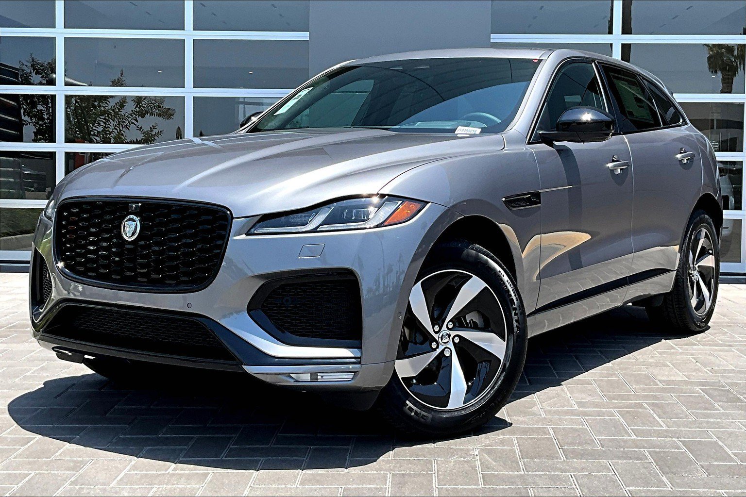 New 2026 Jaguar F-PACE R-Dynamic S AWD/4WD image 1
