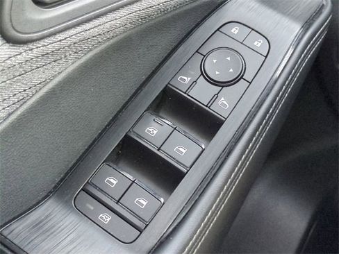 Used 2023 Nissan Rogue SV image 22