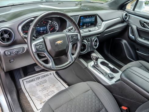 Used 2020 Chevrolet Blazer LT FWD image 14
