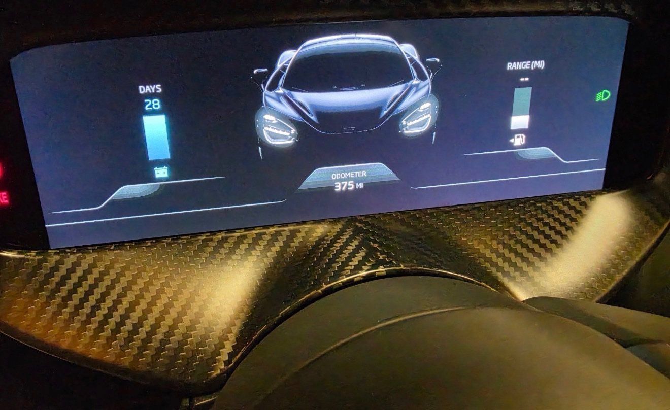 Used 2025 McLaren 750S Spider RWD image 4