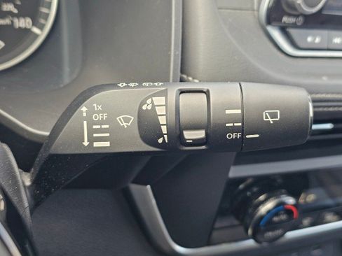 Used 2023 Nissan Rogue SV AWD/4WD image 39