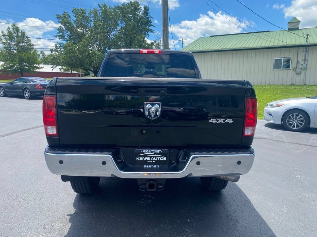 Used 2018 RAM 2500 Tradesman w/ Chrome Appearance Group AWD/4WD image 9