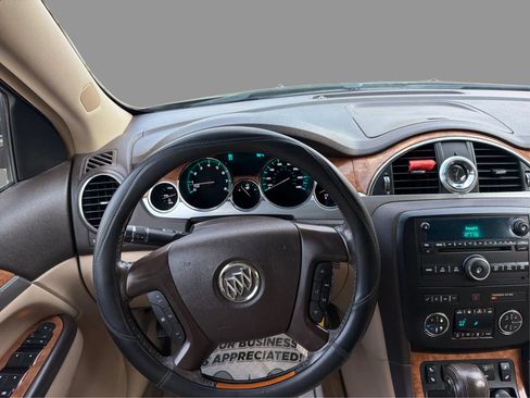 Used 2008 Buick Enclave CXL w/ Luxury Package FWD image 20
