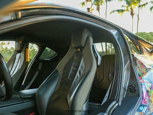 Used 2017 BMW i8 image 25