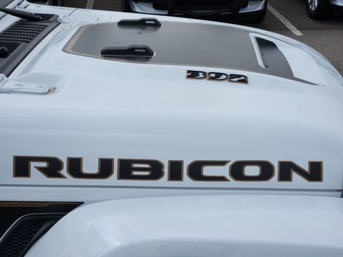 New 2025 Jeep Wrangler Unlimited Rubicon 392 image 25