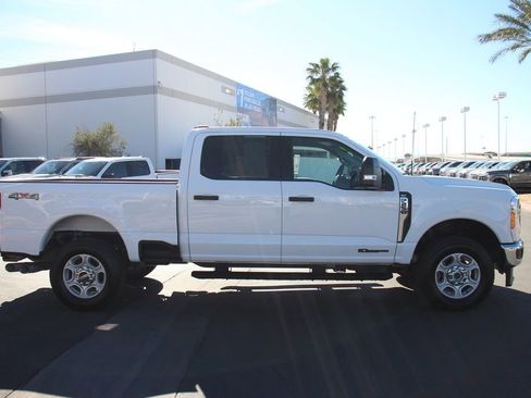 Certified 2025 Ford F250 XLT image 10