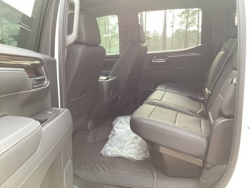 New 2026 Chevrolet Silverado 1500 LT image 10