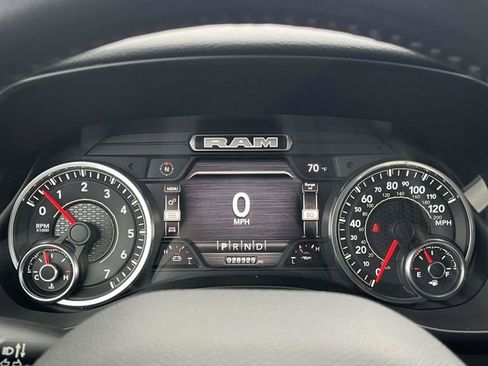 Used 2022 RAM 1500 Big Horn image 34