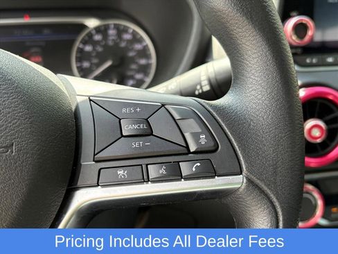 Used 2025 Nissan Sentra SV FWD image 16