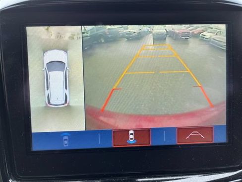 Used 2018 Chevrolet Traverse LT w/ LPO, Floor Liner Package AWD/4WD image 25
