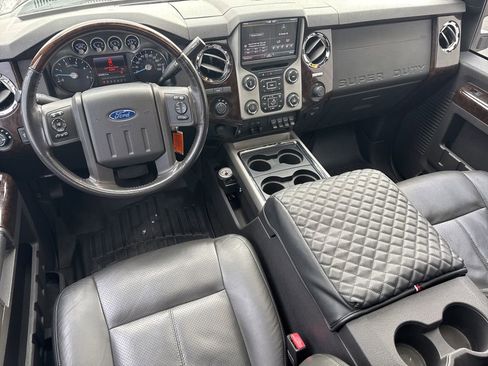 Used 2014 Ford F450 Platinum w/ FX4 Off Road Package image 19