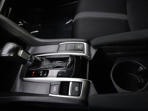 Used 2019 Honda Civic EX image 31