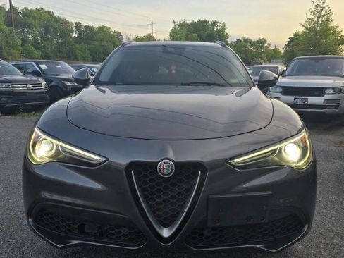Used 2018 Alfa Romeo Stelvio Sport w/ Quick Order Package 22J Sport image 3