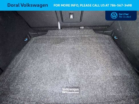 Used 2023 Volkswagen Taos SE w/ Panoramic Sunroof Package FWD image 25