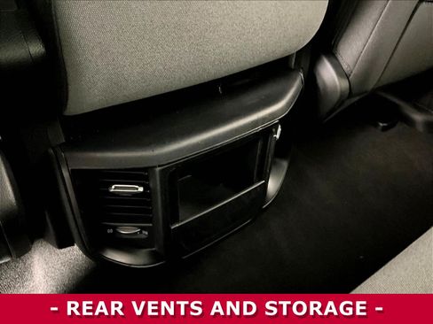 Used 2021 RAM 1500 Big Horn AWD/4WD image 11