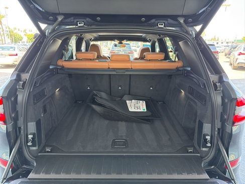 Used 2022 BMW X5 xDrive40i w/ M Sport Package AWD/4WD image 21