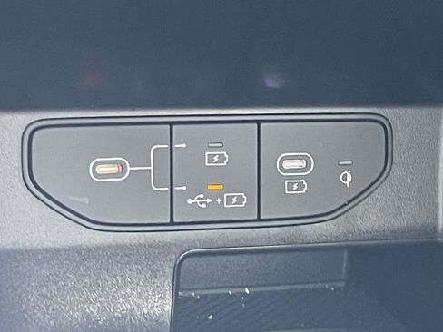 Used 2025 Kia Sorento S w/ Panoramic Sunroof Package FWD image 40
