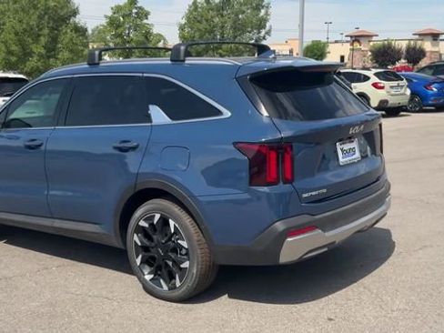 Certified 2025 Kia Sorento SX image 4