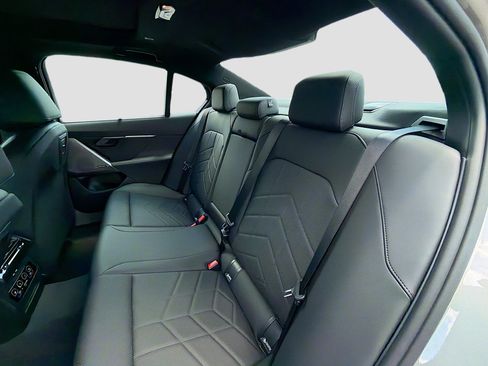 New 2027 BMW 540i xDrive w/ Executive Package AWD/4WD image 20