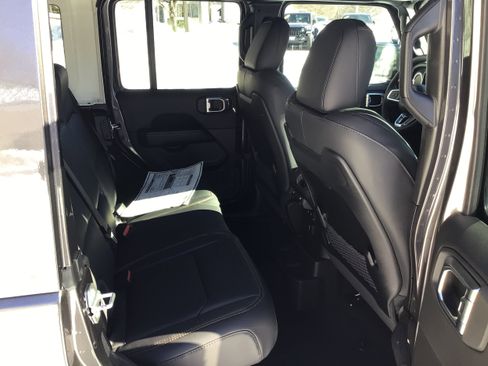 New 2026 Jeep Wrangler Unlimited Sahara image 8