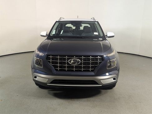 New 2026 Hyundai Venue SEL image 2