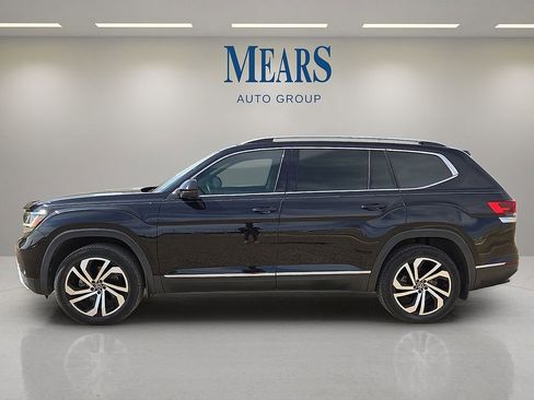 Used 2021 Volkswagen Atlas SEL Premium image 2