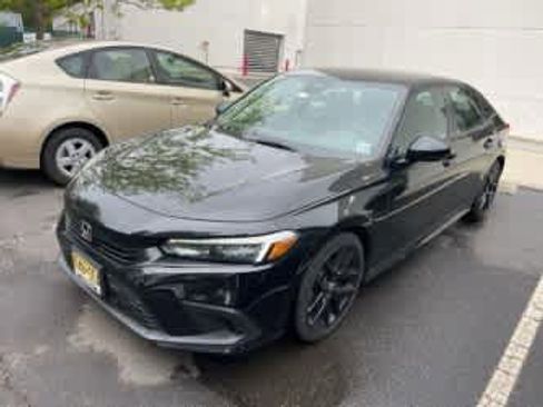 Used 2023 Honda Civic Sport image 1