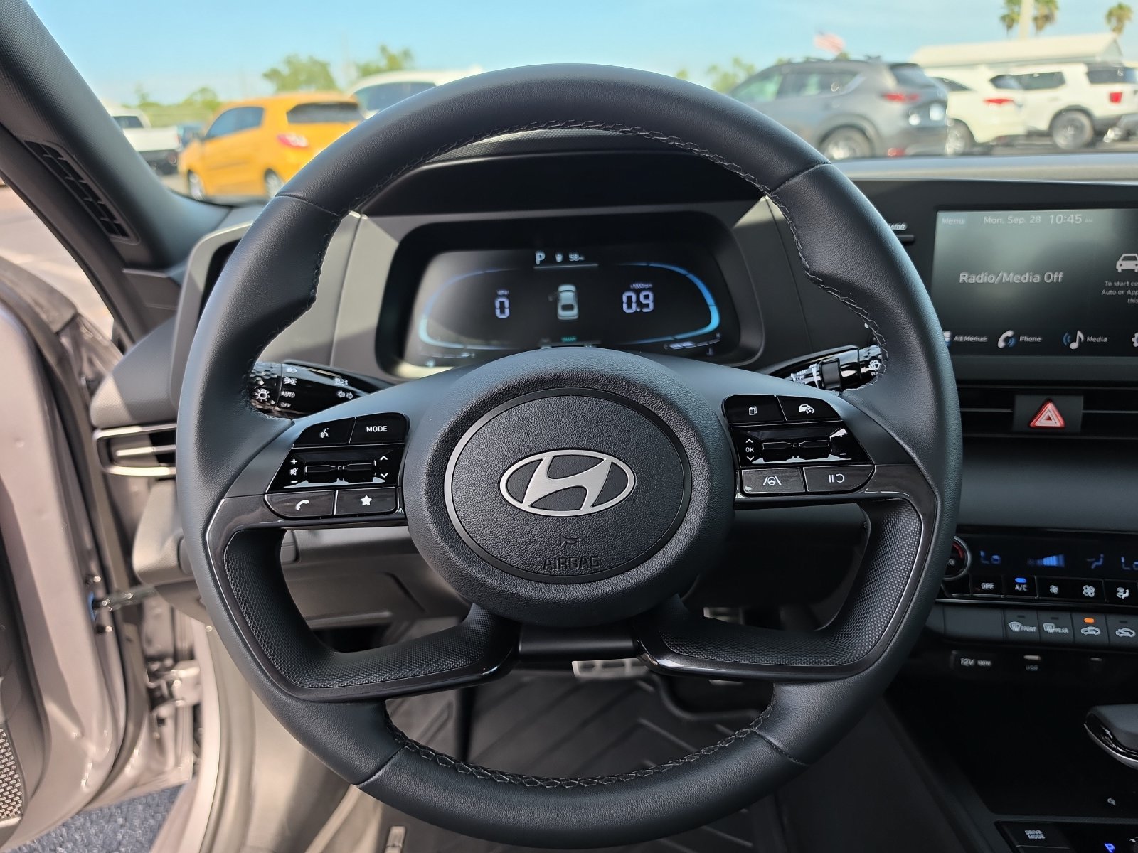 Used 2026 Hyundai Elantra Sport FWD image 23