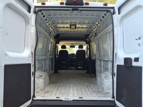 Used 2024 RAM ProMaster 2500 w/ Convenience Group FWD image 21
