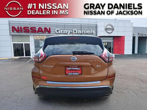 Used 2017 Nissan Murano SV FWD image 6