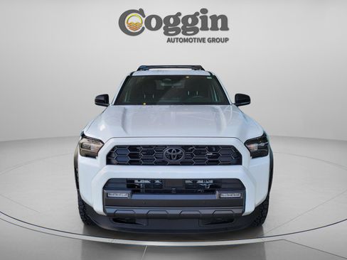 Certified 2025 Toyota 4Runner TRD Off Road image 5