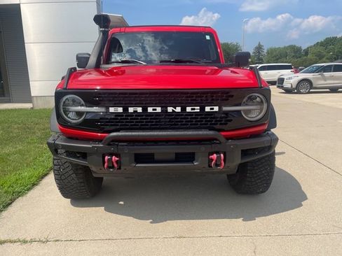 Used 2023 Ford Bronco Wildtrak image 6